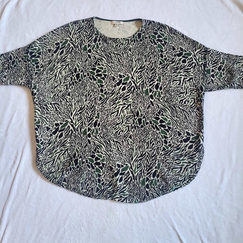 Women's Tyler Boe Short Sleeve Animal Print Cotton/Cashmere Blend Sweater. Sz M